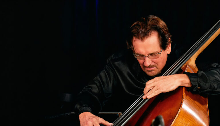 Bunnt Brunel Unplugged: Virtuoso Bass Launch