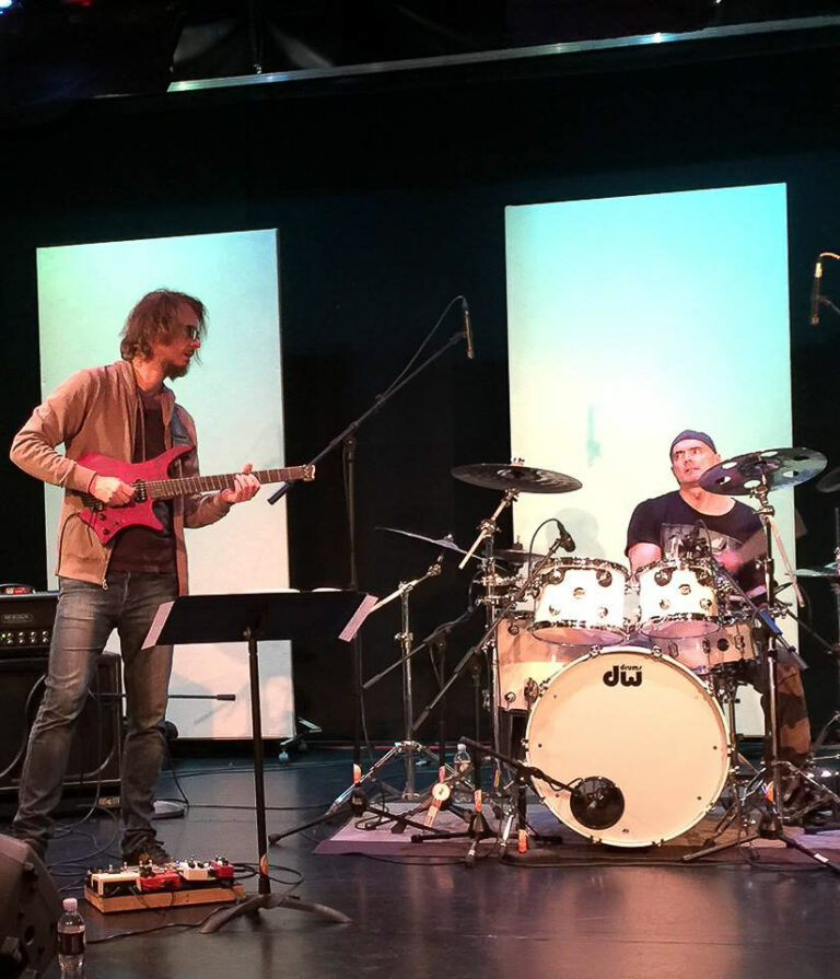Alvas Showroom: CAB with Alex Alex Alvas Showroom: Alex Machacek, Bunny Brunel, Kaylene Peoples, Virgil Donati